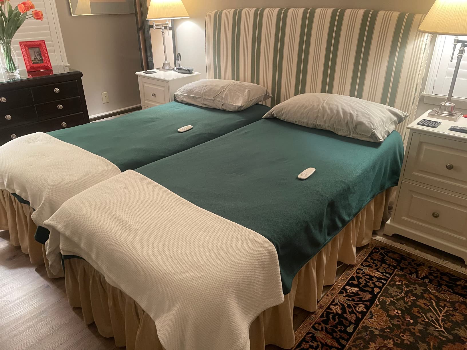 Lucid L150 Adjustable Bed Frame - Head & Foot - Wireless Remote, Twin XL customer photo 2