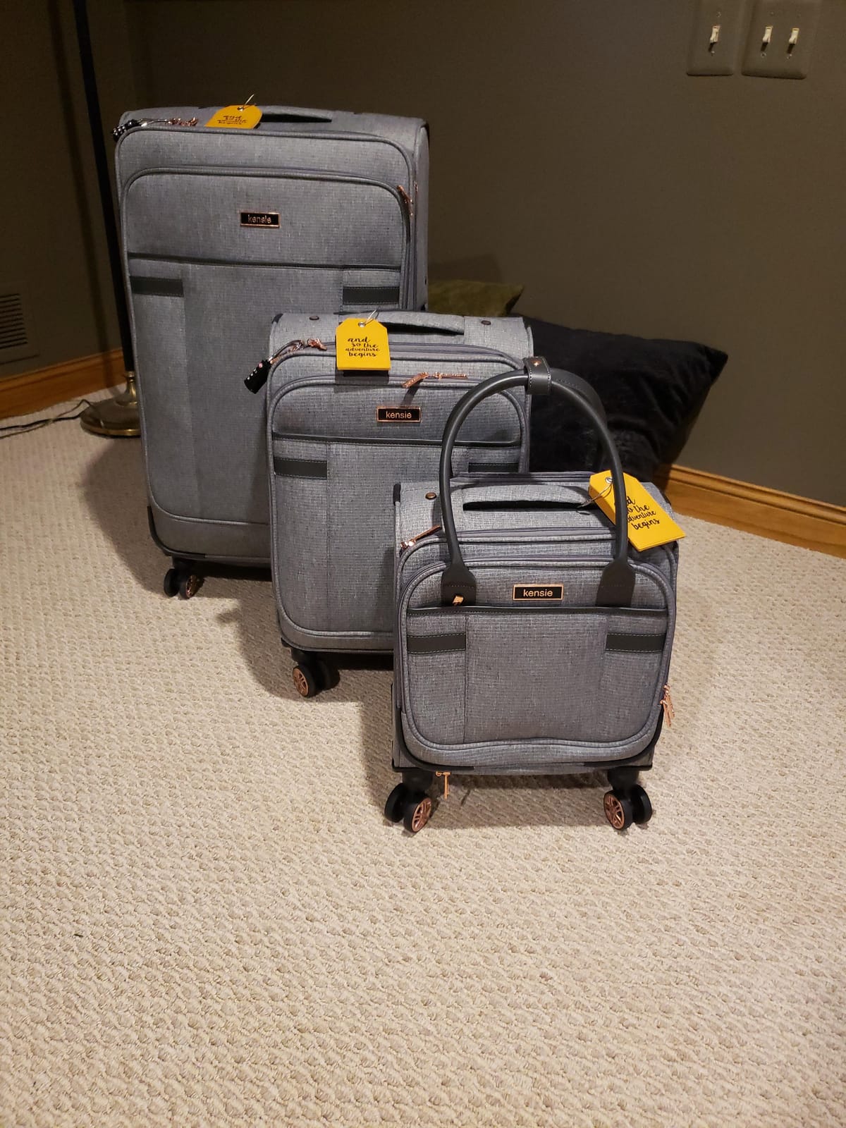 kensie Hudson Softside 3-Piece Spinner Luggage Set, Heather Gray customer photo 1
