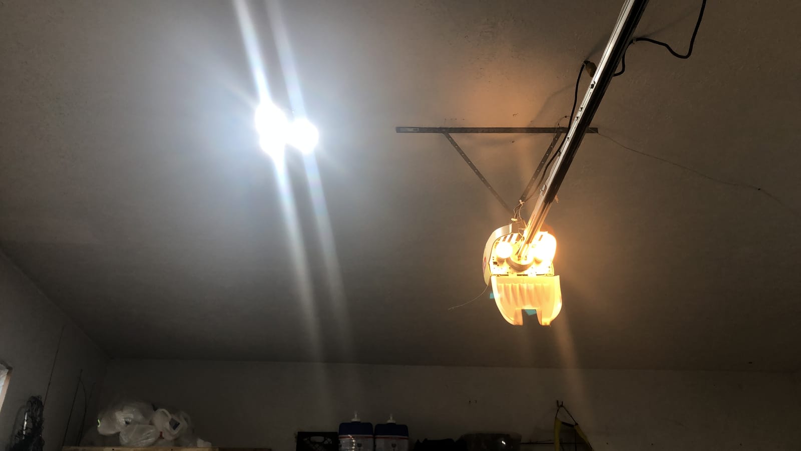 Luyata LED Garage Lights 2 Pack, 180W 18000LM 6500K Ceiling LED Shop Light, Super Bright Led Lighting, 5+1 Deformable Panels, Screw in Led Light, For Garage Workshop Basement Support E26/E27 Socket customer photo 1
