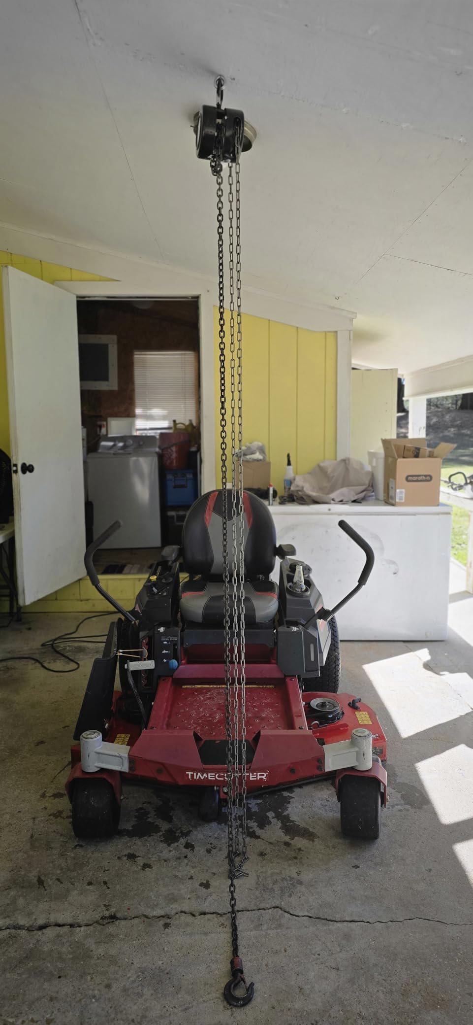 SPECSTAR Hand Chain Hoist 1 Ton 2200 Lbs Capacity 10 Feet with 2 Hooks | Heavy Duty Manual Chain Fall for Warehouse Building Automotive Machinery customer photo 1