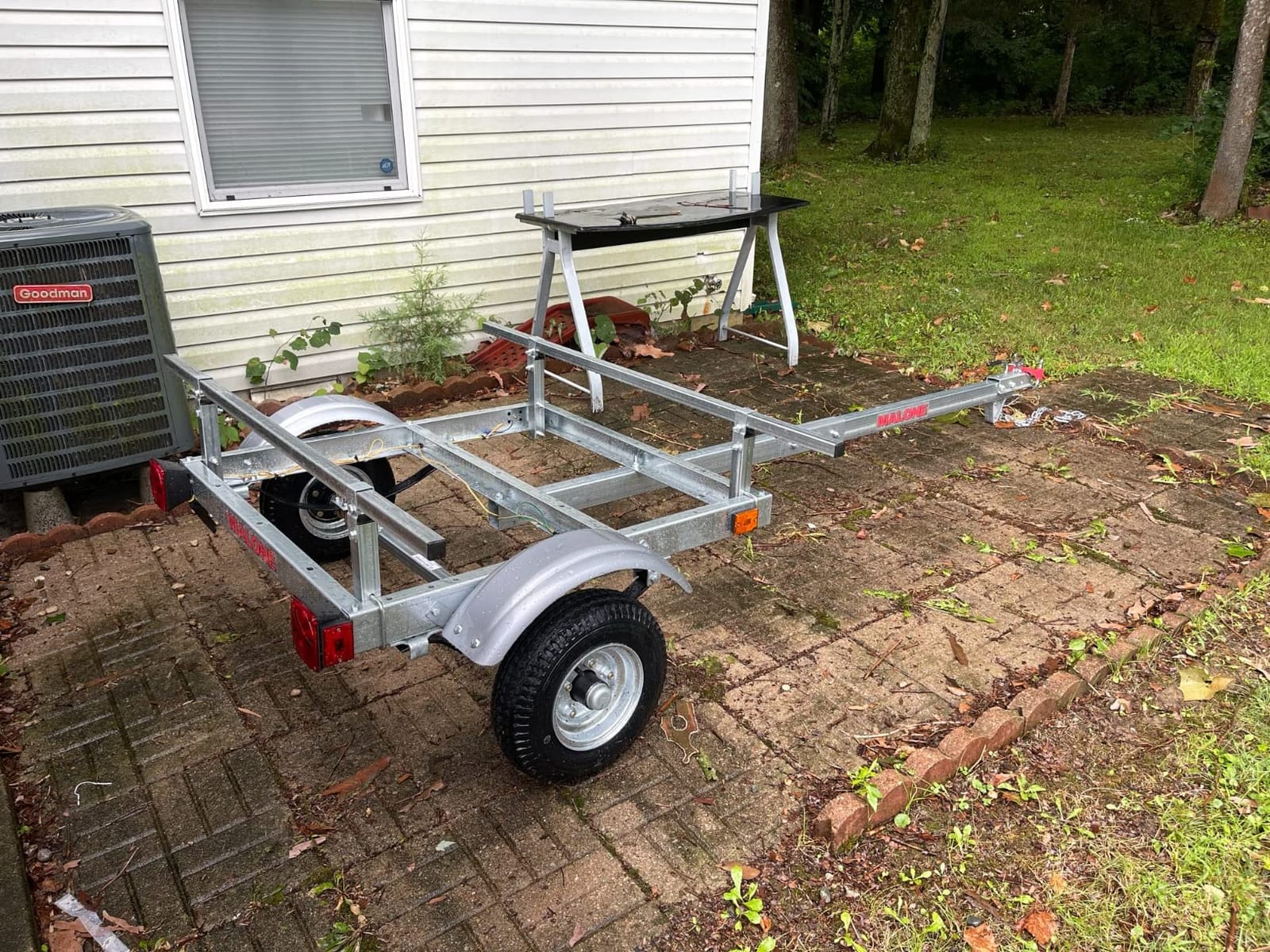 Malone MPG586XV EcoLight 2 Kayak Trailer with 2 V-Rack Kayak Carriers | 14' / 400 lbs Capacity | Fully Submersible | Marine Grade Galvanized Steel Construction customer photo 1