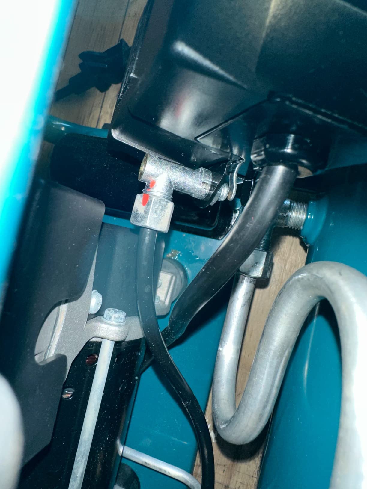 Makita MAC100Q Quiet Series, 1/2 HP, 1 Gallon Compact, Oil-Free, Electric Air Compressor customer photo 1