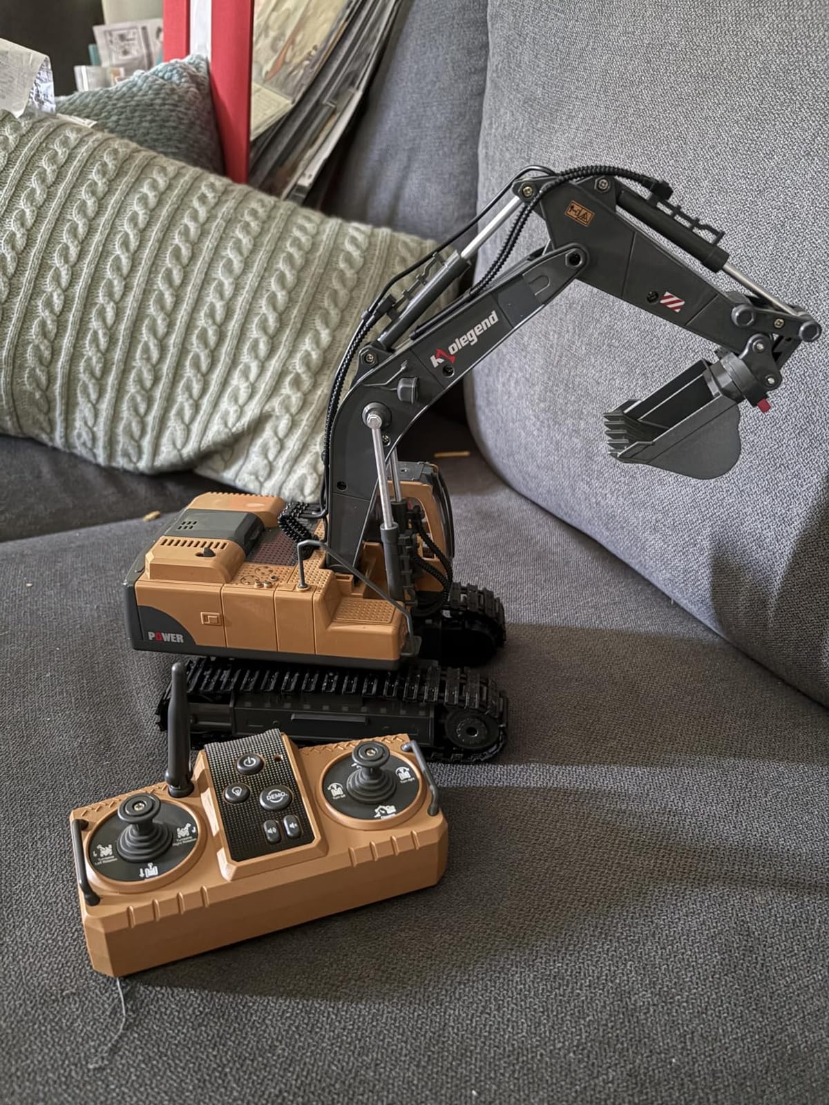 3 in 1 Remote Control Excavator Toy 1/14 Scale RC Excavator, 15 Channel Upgrade Full Functional Construction Vehicles with Tools Metal Breaker and Electric Gripper(Yellow/Black) customer photo 1