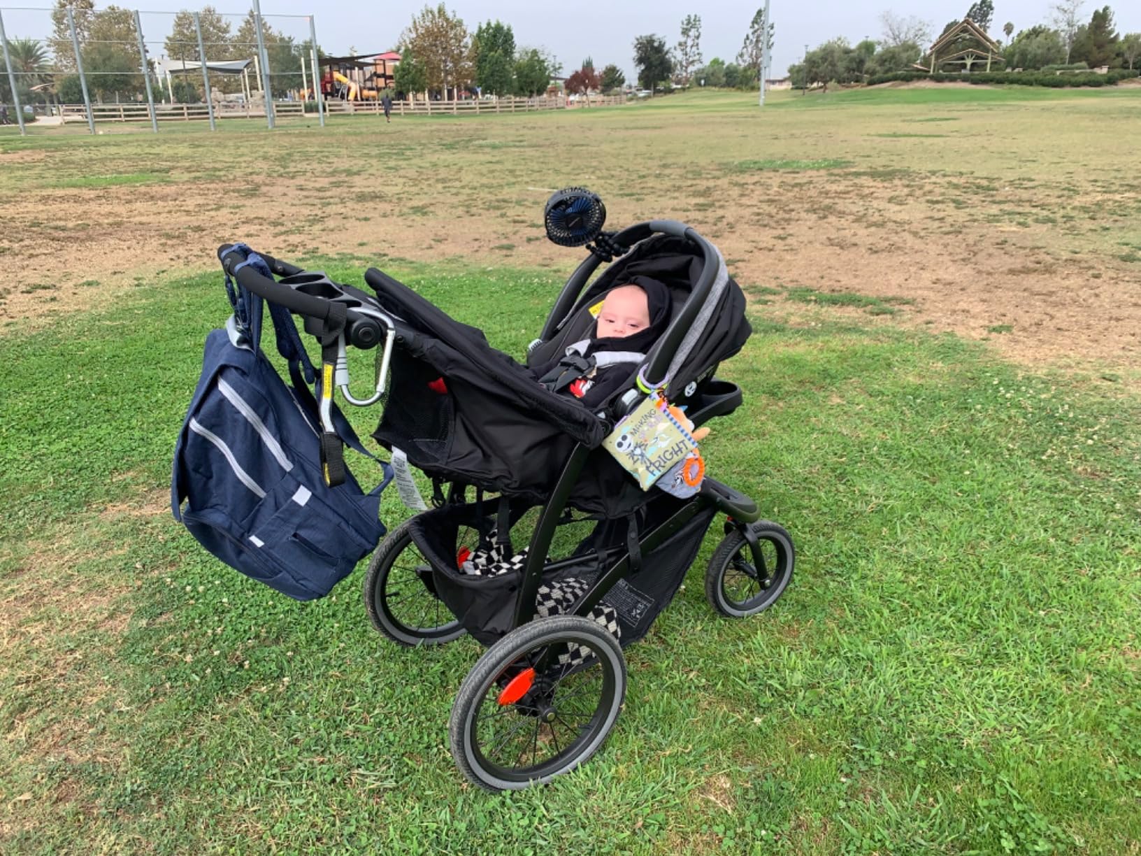Graco FastAction Jogger LX Stroller, Drive, Convenient One-Hand Fold, ICS Compatible, Ideal for Parents on the Go customer photo 2