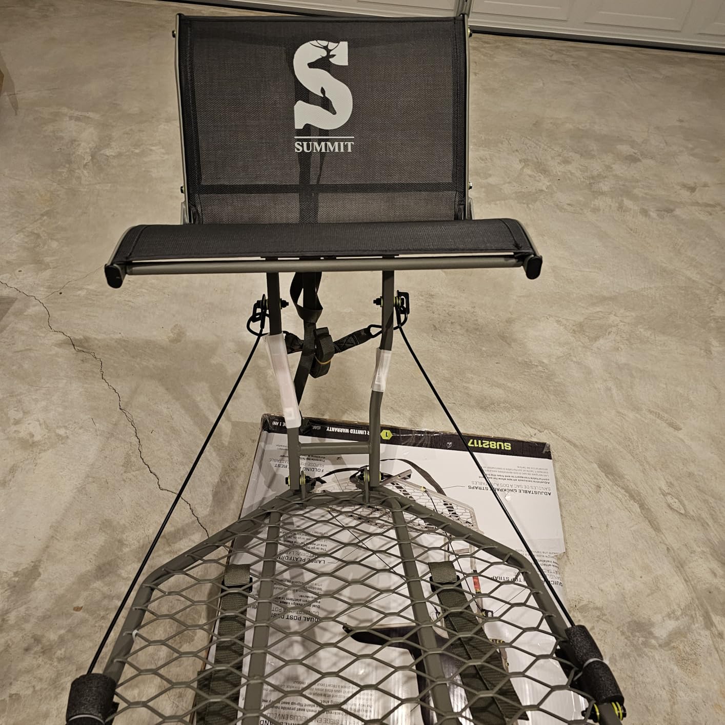 Summit Treestands Ledge XT Hang-on Tree Stand | Lightweight | Folding Comfort-Mesh Seat (SU82117),Black customer photo 1