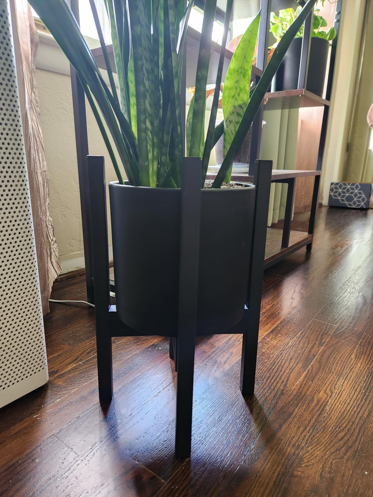 FaithLand Plant Stand, Adjustable Size Fits 12 13 14 15 16 Inches Large Plant Pot, Metal Planter Stand, Mid Century Expandable Plant Holder Indoor Outdoor, Adjustable Width: 12