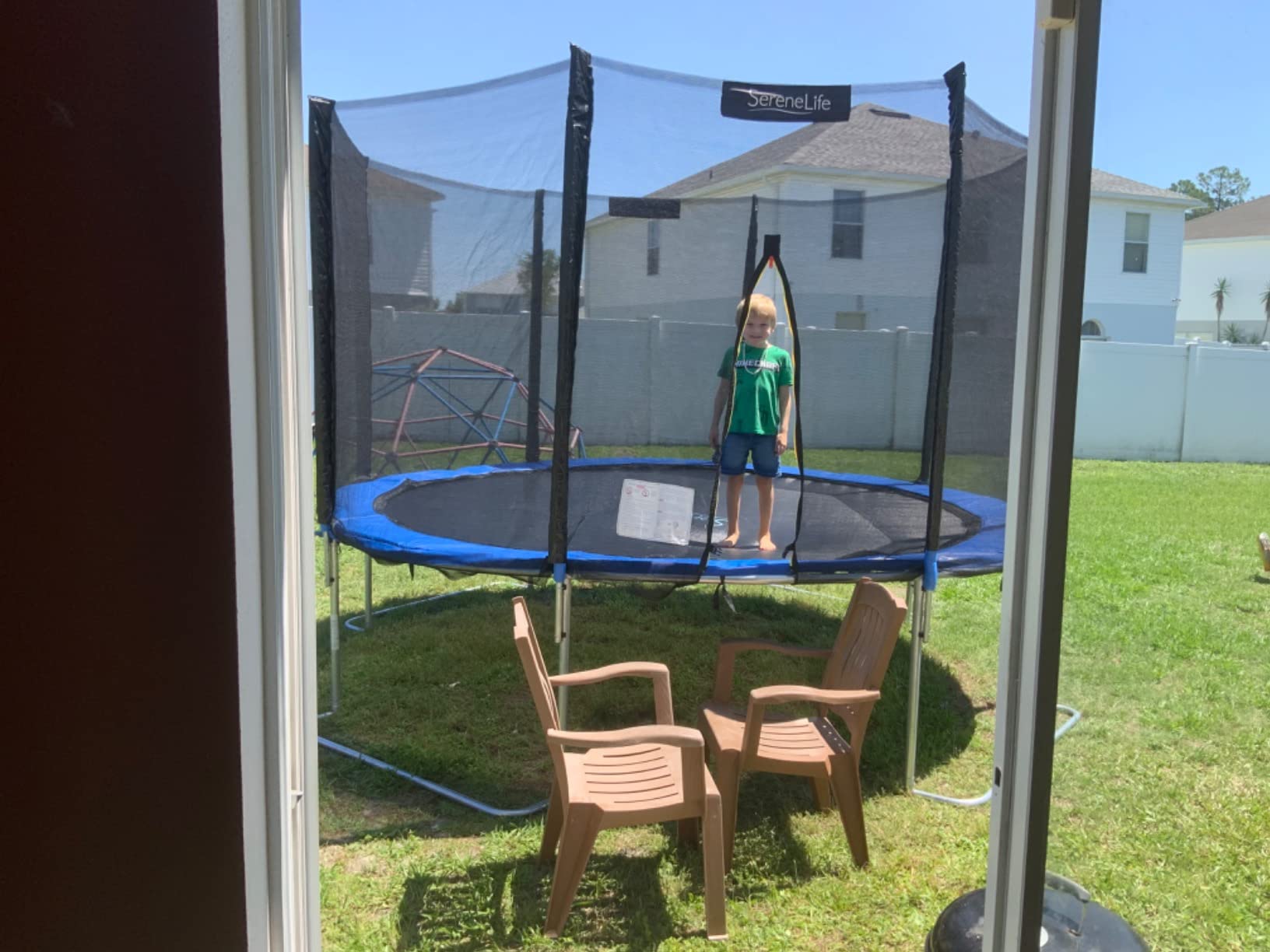 SereneLife Trampoline Outdoor 10FT 12FT 14FT with Enclosure Net, Ladder and Anti-Rust Coating - ASTM Approved Recreational Trampolines - Heavy Duty Yard Trampolines for Kids and Adults customer photo 1
