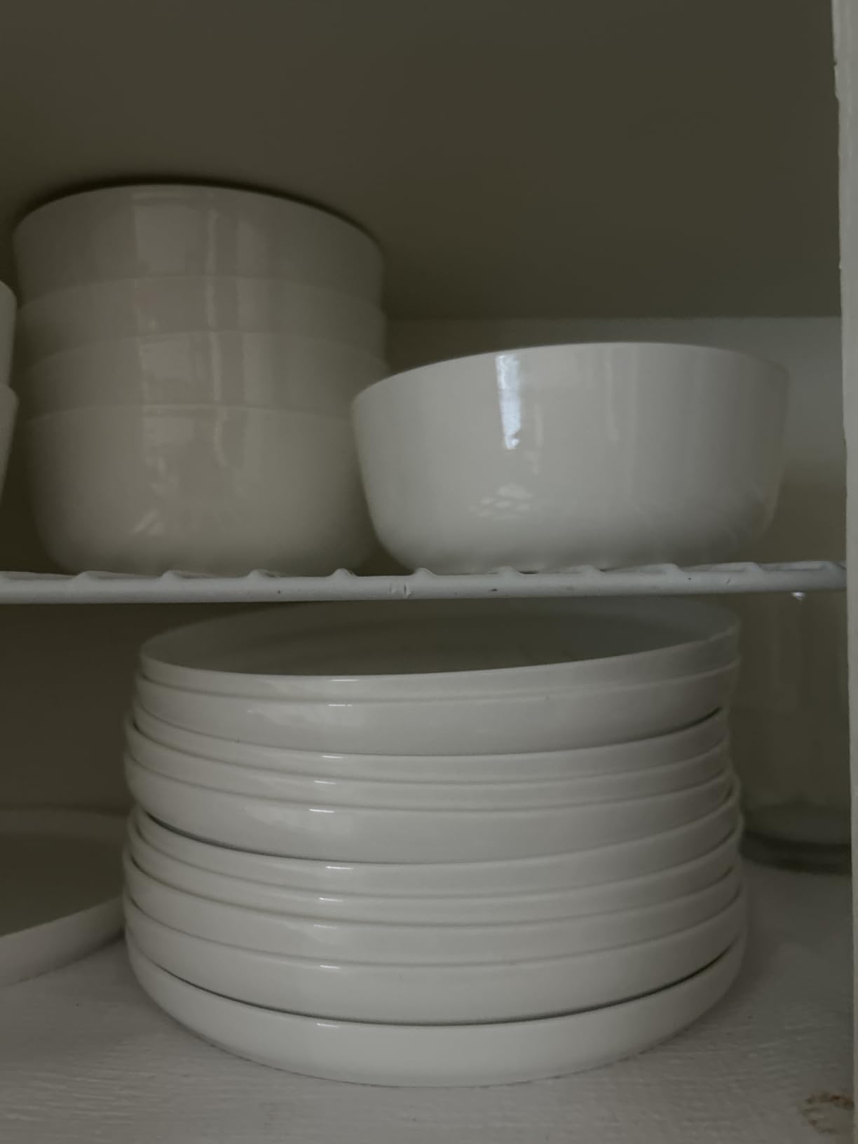 Mikasa 5266100 Samantha Chip-Resistant 16 Piece Set, Service for 4 White customer photo 1