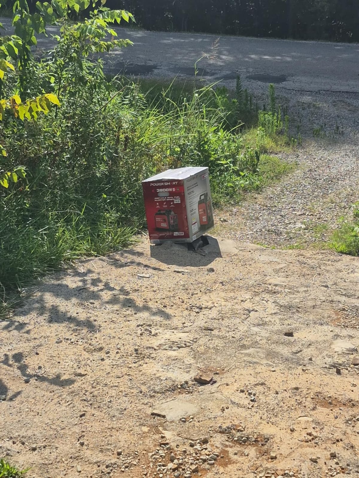 PowerSmart 2500 Watt Portable Inverter Generator for Camping | Super Quiet, Long Runtime customer photo 2