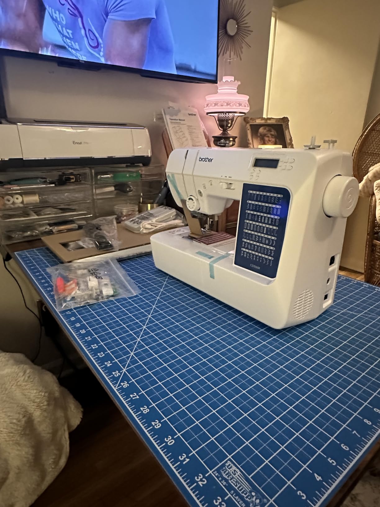 Brother CS7000X Computerized Sewing and Quilting Machine, 70 Built-in Stitches, LCD Display, Wide Table customer photo 1