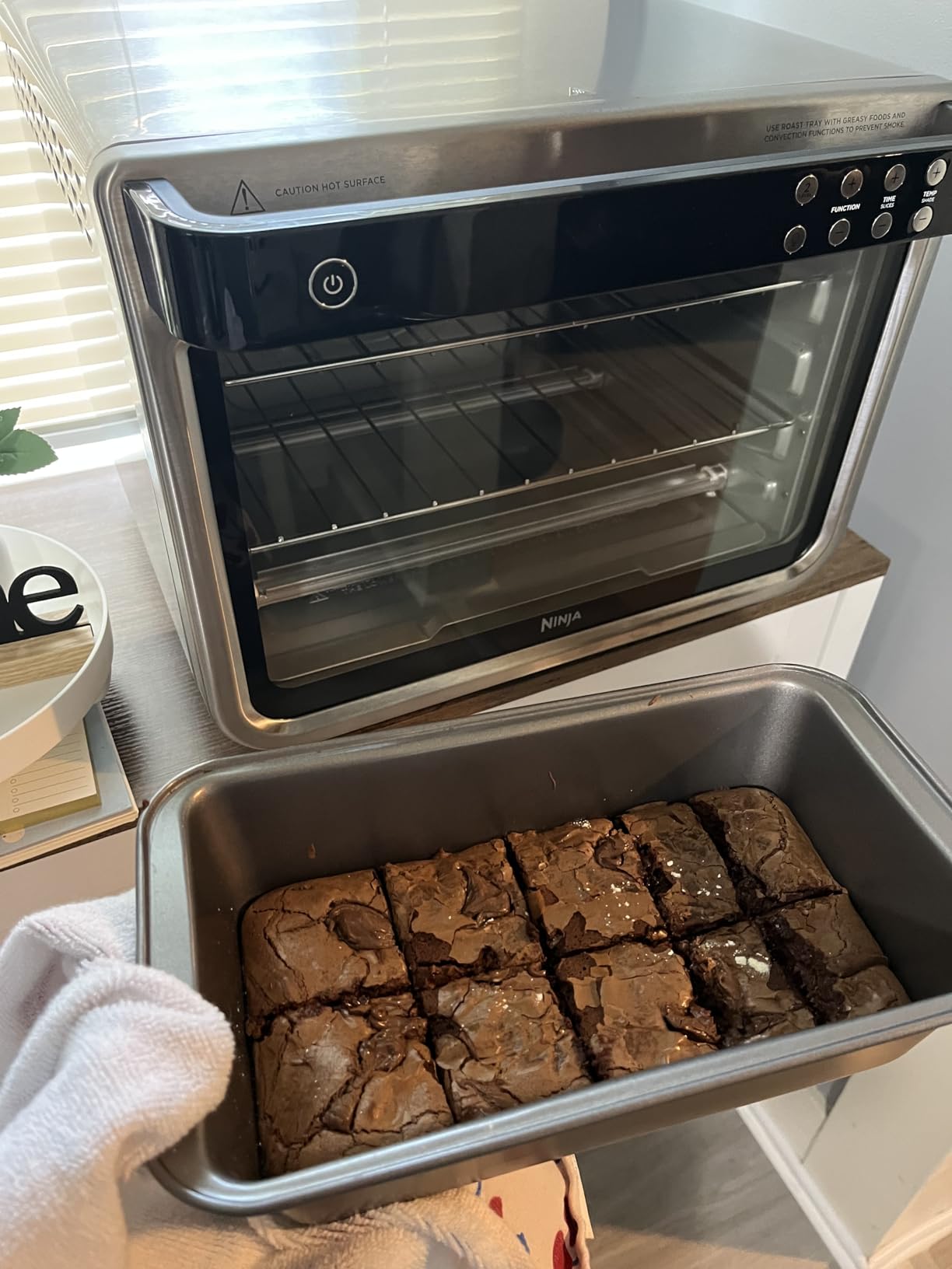 Ninja Foodi XL Pro Air Fry Oven, 10-in-1, Stainless Steel, DT201 customer photo 2