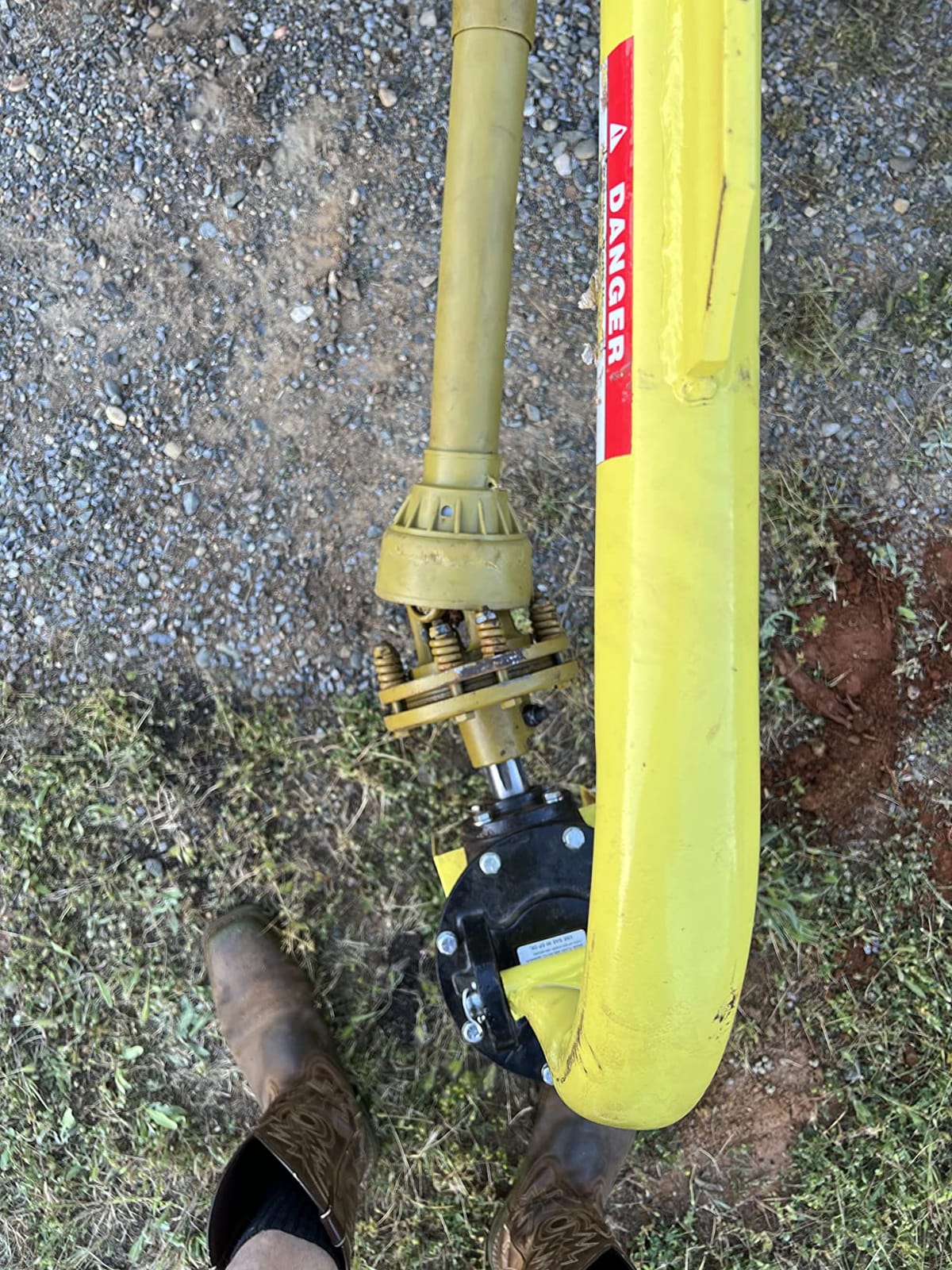 Titan Attachments 30HP Standard Series 3 Point Post Hole Digger, Fits Cat 1 Tractors for Fence Post Holes, Deck Installation, Auger Sold Separate customer photo 2