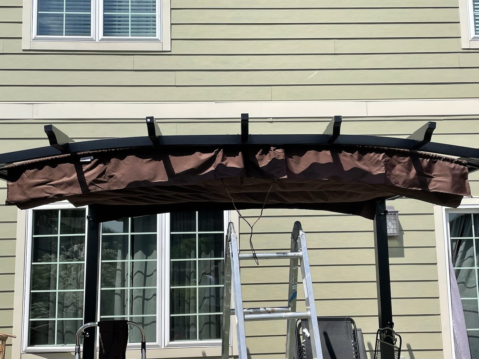 Tangkula 10x10FT Outdoor Patio Shade Structure, Steel Pergola with Retractable Canopy Shades, Rustproof Metal for Patio, Backyard, Garden (Beige) customer photo 2