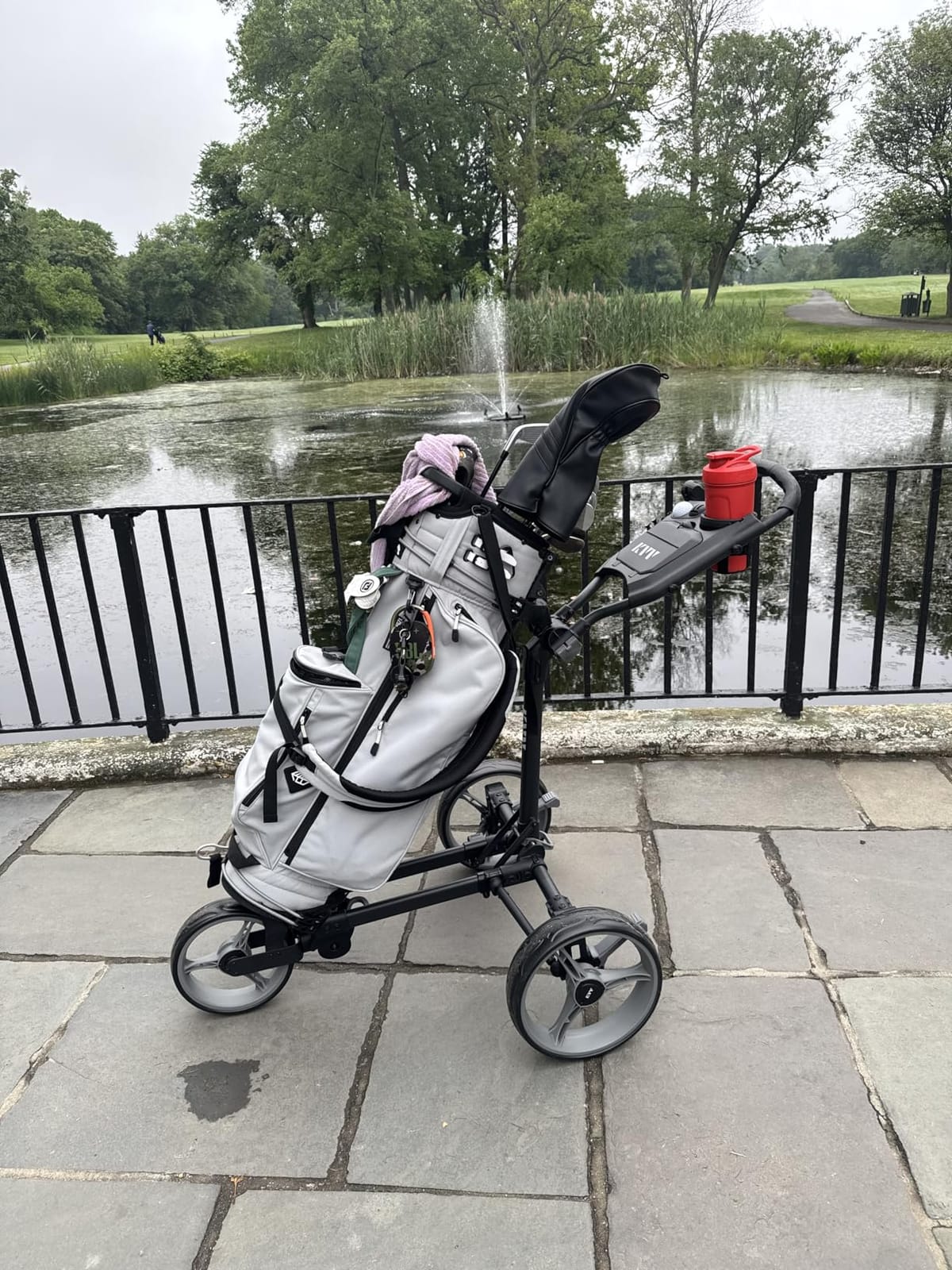 KVV 3 Wheel Compact Flat Folding Design Golf Push Cart with Lightweight and Sturdy Aluminum Frame Charcoal customer photo 1
