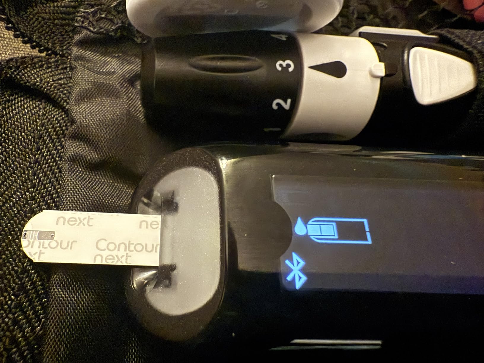 CONTOUR NEXT ONE Blood Glucose Monitoring System All-in-One Kit for Diabetes customer photo 2