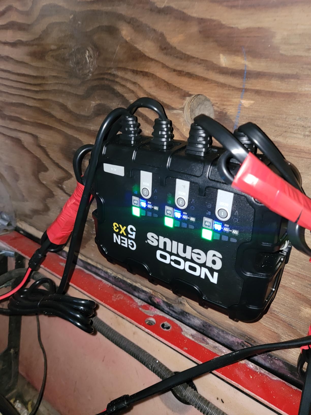 NOCO GEN5X3 12V 15A 3-Bank OnBoard Marine Battery Charger & Maintainer | Charges 3 Batteries at Once, IP68 Waterproof, Overcharge Protection, Temperature Compensation, For Lead-Acid & Lithium customer photo 2