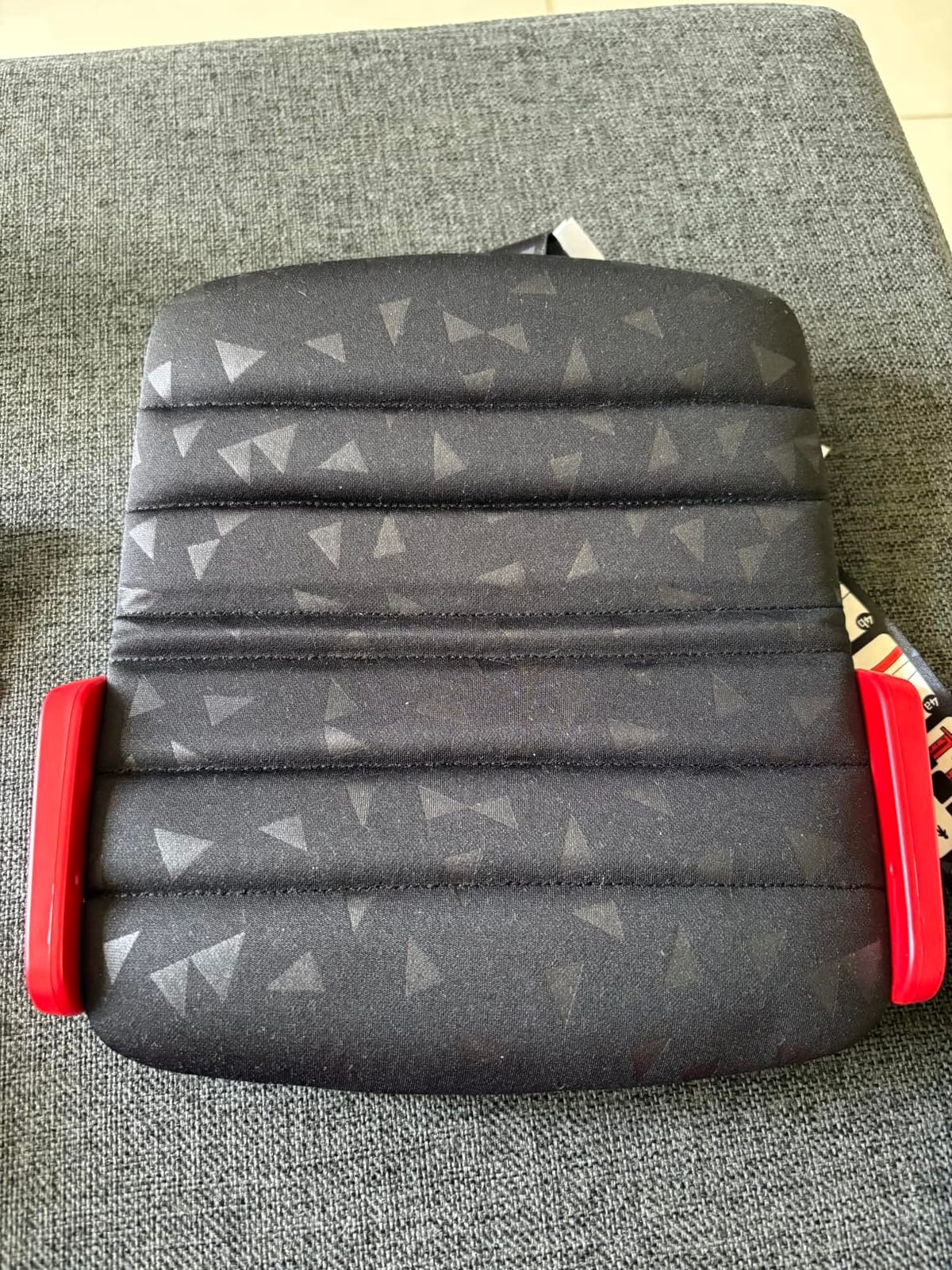 New Mifold Comfort Grab-and-go Car Backless Booster Seat - Compact and Portable for Every Day, Carpooling, Travel, Charcoal Grey customer photo 1
