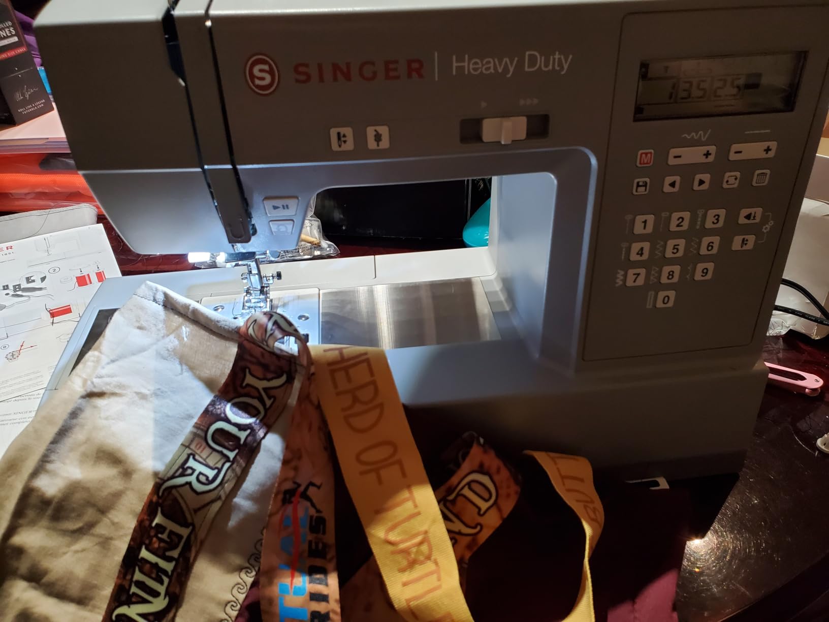 SINGER Heavy Duty 6700C Computerized Sewing Machine with Accessory Kit | Strong Motor with Enhanced Piercing Power, 411 Stitch Applications, LCD Screen, Full Metal frame & 1-step Buttonhole | Full Metal Frame, LCD Screen, 7 One-Step Buttonholes, 1100 Spm Motor, $185 Accessory Kit customer photo 2