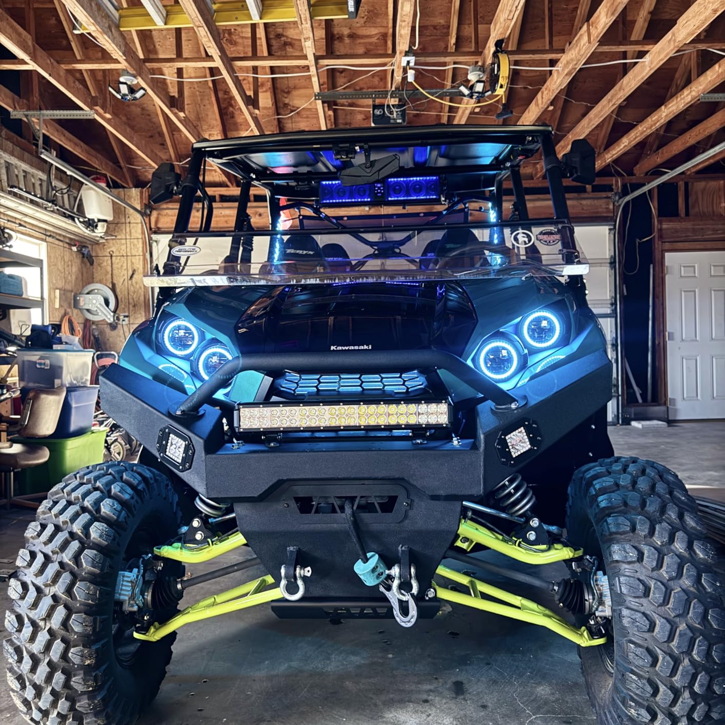 KEMIMOTO UTV Dome Light Roll Bar Cage Mount USB Rechargeable 1-Pack | UTV Interior Lights Two Light Modes Compatible with Polaris RZR Can Am X3 ATV Golf Cart Boat for 1.5 in-2.0 in Roll Cage customer photo 2