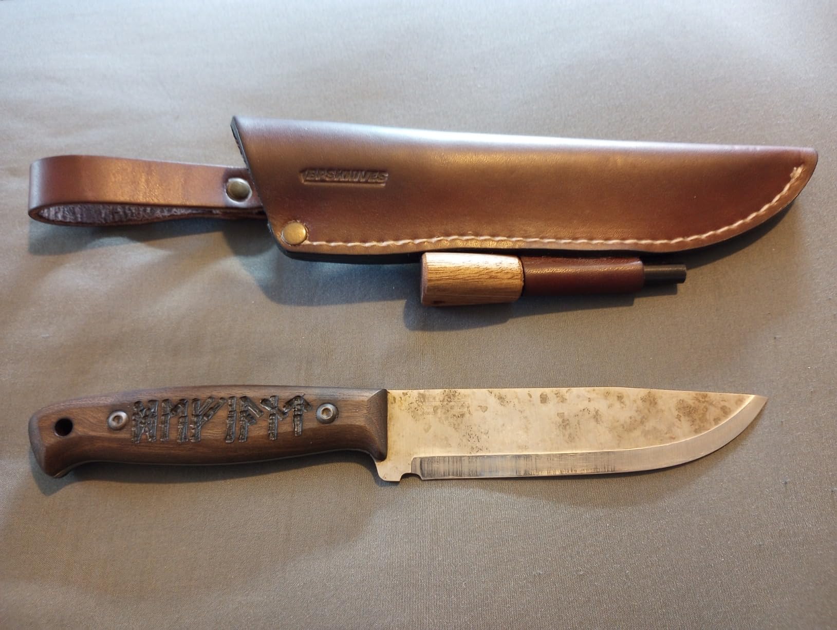 BPSKNIVES Adventurer - Bushcraft Knife - Fixed-Blade Carbon Steel Knife with Leather Sheath and Firestarter - Outdoor Full Tang Knives - Camping Knives - Survival Tactical Camp Knives customer photo 2