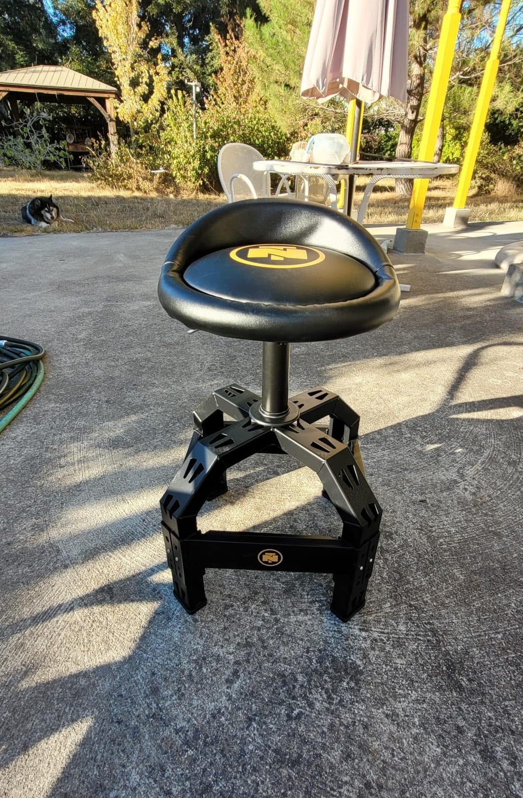 Northern Tool XL Adjustable Swivel Shop Stool, 400-Lb. Capacity | Backrest support, extra-wide seating, comfortable shop use, garage/workshop mobility, durable steel construction customer photo 1