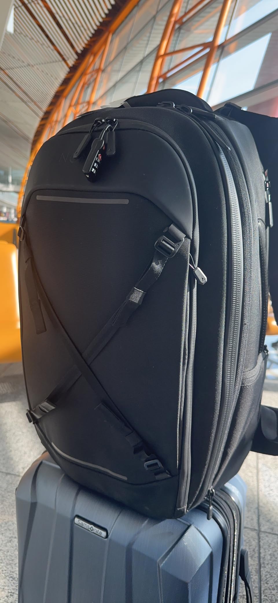 Nomatic Navigator Travel Backpack W/ 9L Built-In Expansion customer photo 2