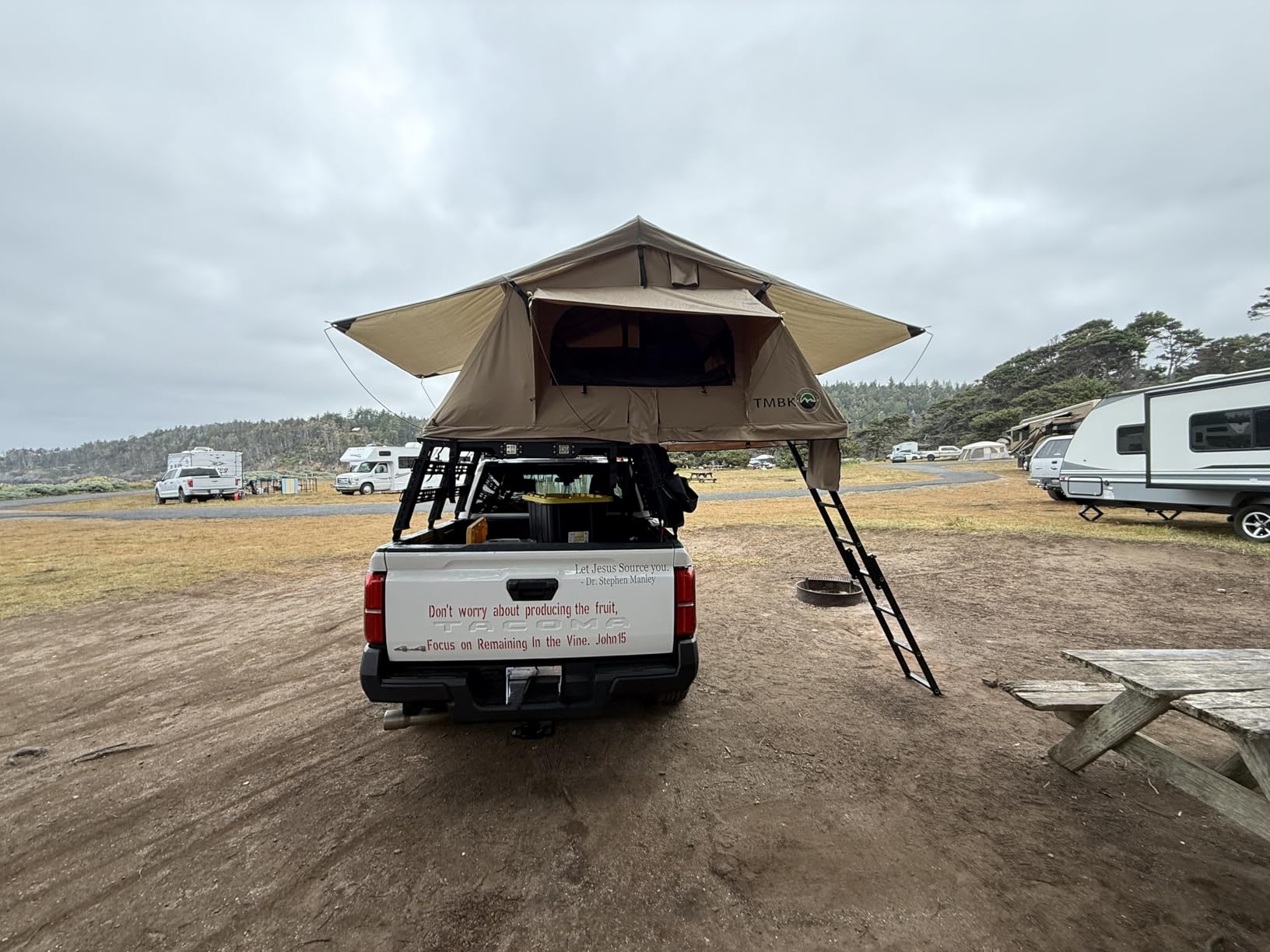 Soft Shell Rooftop Tent for SUV & Truck Camping, 3-Person - Overland Vehicle Systems TMBK - Universal Fitment with Rainfly & Ladder customer photo 1