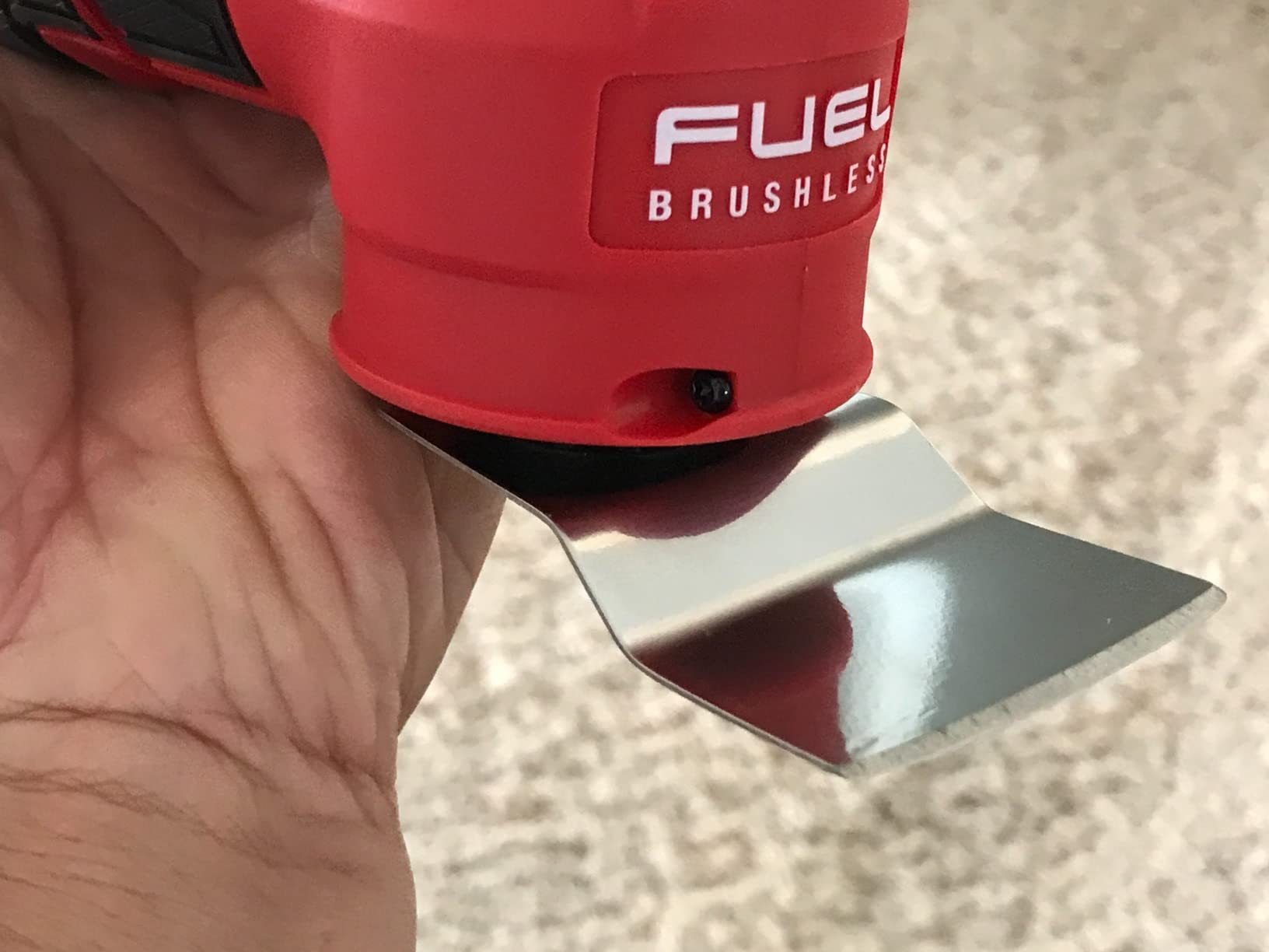 Milwaukee 2526-20 M12 Brushless 12-Volt Lithium-Ion Cordless Oscillating Multi-Tool (Tool-Only) customer photo 1
