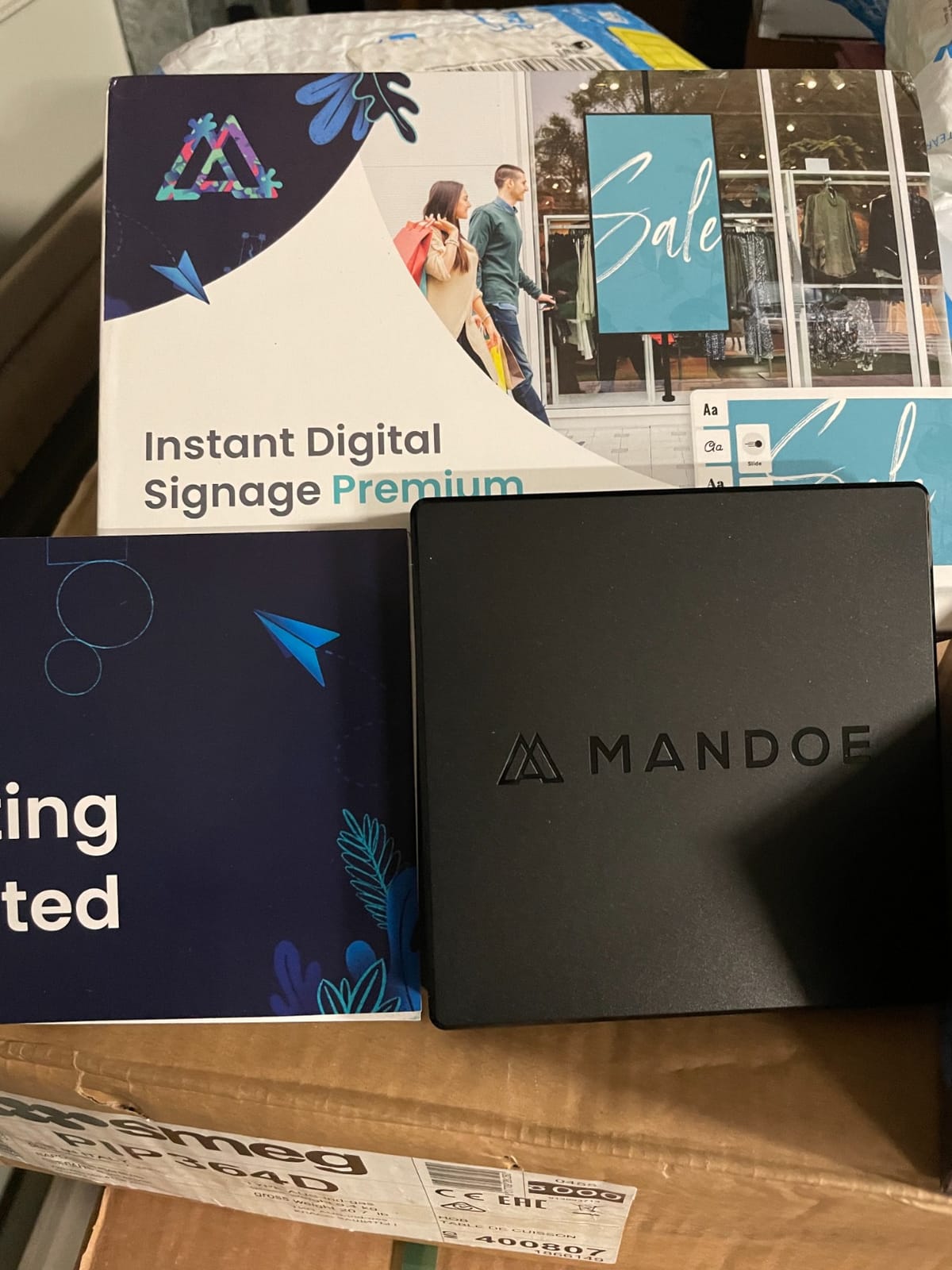 Mandoe Premium Digital Signage Displays - Digital Signage Player for Digital Menu Board, Electronic Menu Board and Digital Message Board. World-Class Templates & Easy To Use Setup. customer photo 1