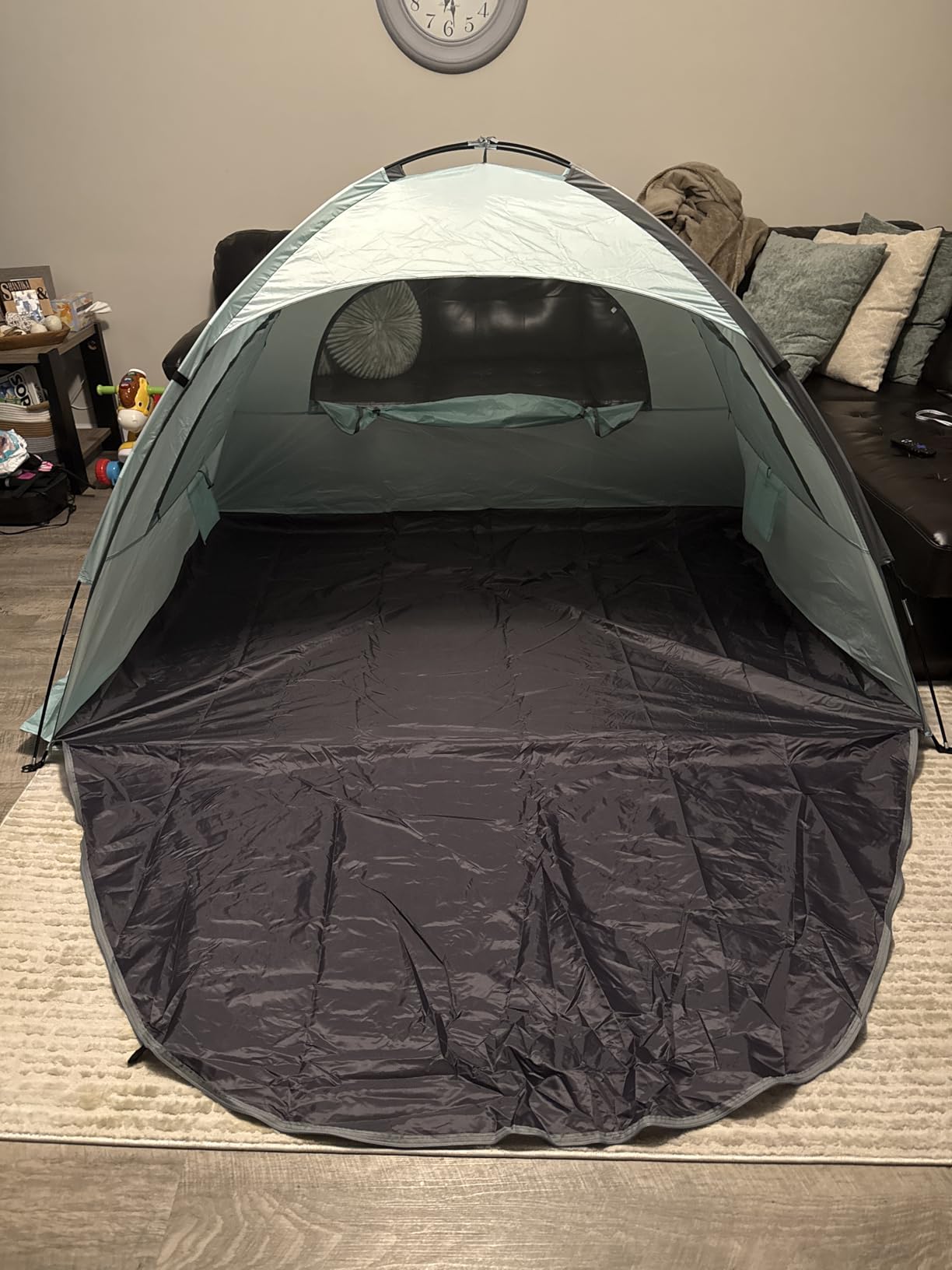 WhiteFang Beach Tent Anti-UV Portable Sun Shade Shelter for 3/4/6/8 Person, Extendable Floor with 3 Ventilating Mesh Windows Plus Carrying Bag, Stakes and Guy Lines customer photo 1