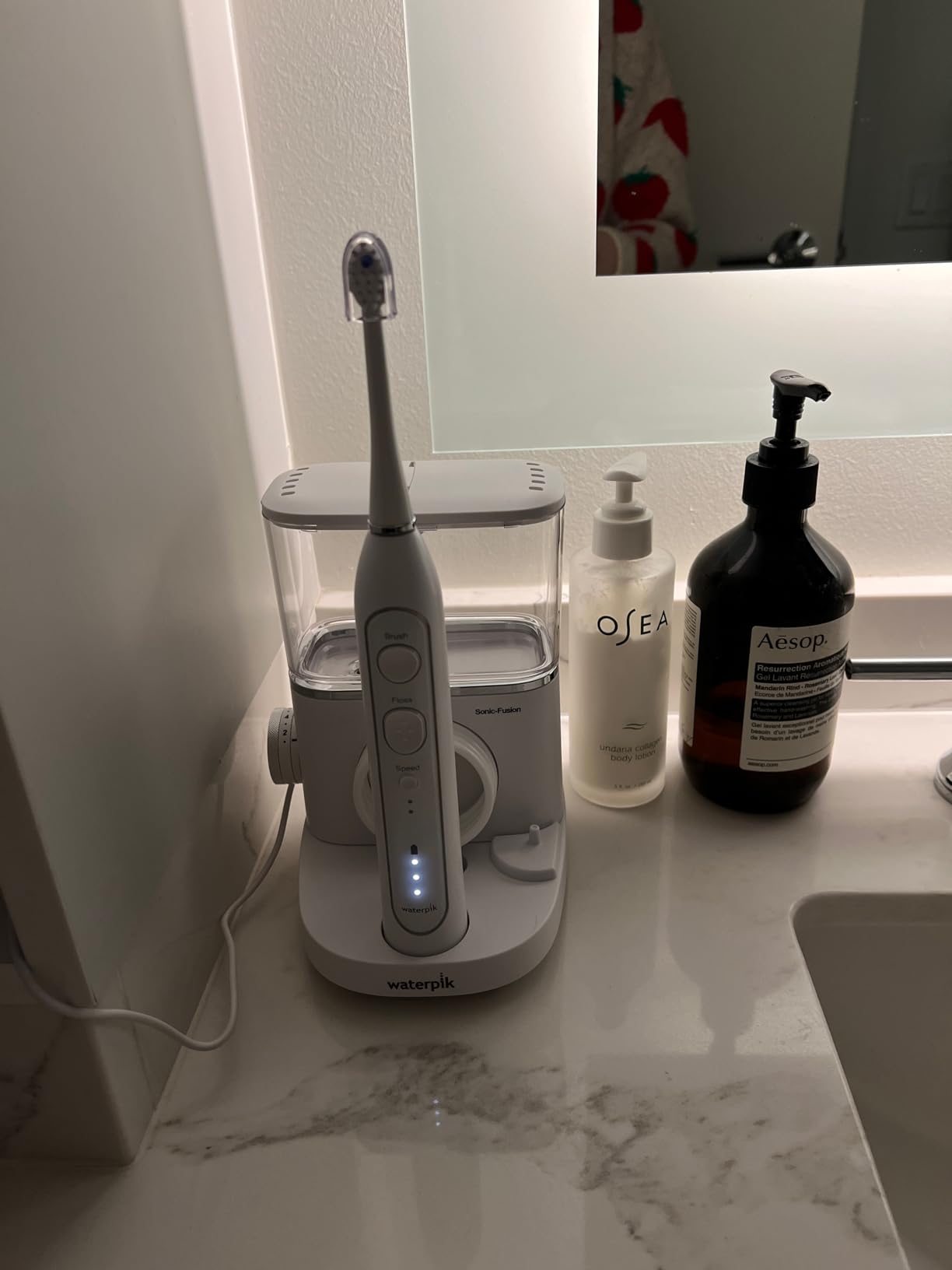 Waterpik Sonic-Fusion Flossing Electric Toothbrush Water Flosser, White | 2-in-1 Combo with 3 Modes for Daily Gum Health & Cleaning Teeth, ADA Accepted, SF-04 customer photo 2