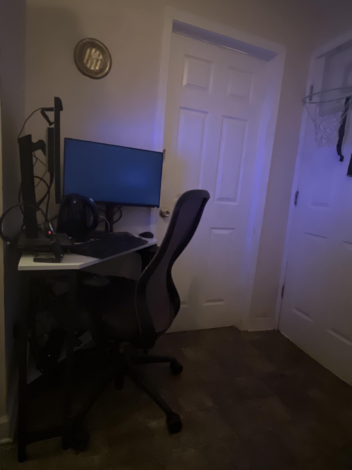 Armocity Corner Desk Small Desk with Outlets Corner Table for Small Space, Computer Desk with USB Ports Triangle Desk with Storage for Home Office, Workstation, Living Room, Bedroom, Oak customer photo 2