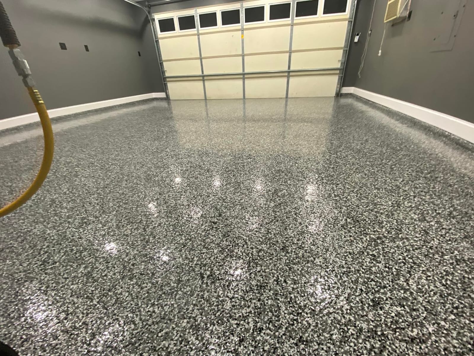Everflow MPC Epoxy Resin Floor Coating Kit, Grey, 3 Gallon | Garage floor epoxy kit. 100% solids, self-leveling epoxy floor coating. Durable finish for garages and basements. customer photo 1