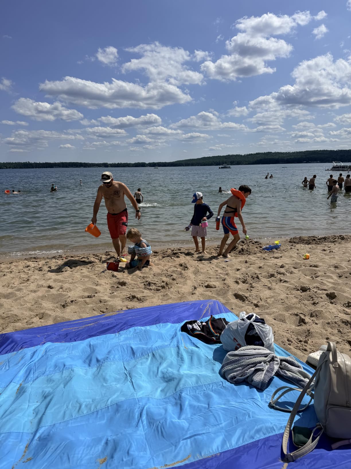 BYDOLL Beach Blanket Waterproof Sandproof Large Sand Free, 78''X81''/10'X9' Oversized Sandless Lightweight Blanket Picnic Mat for Beach Travel Camping Hiking with Stakes customer photo 1