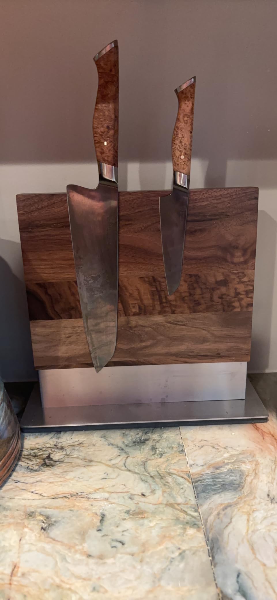 Coninx Magnetic Knife Holder with Display Stand, Double Sided Strong Magnetic Knife Block for Kitchen Counter Top, Universal Empty Storage Organizer Block (Walnut Wood) customer photo 2