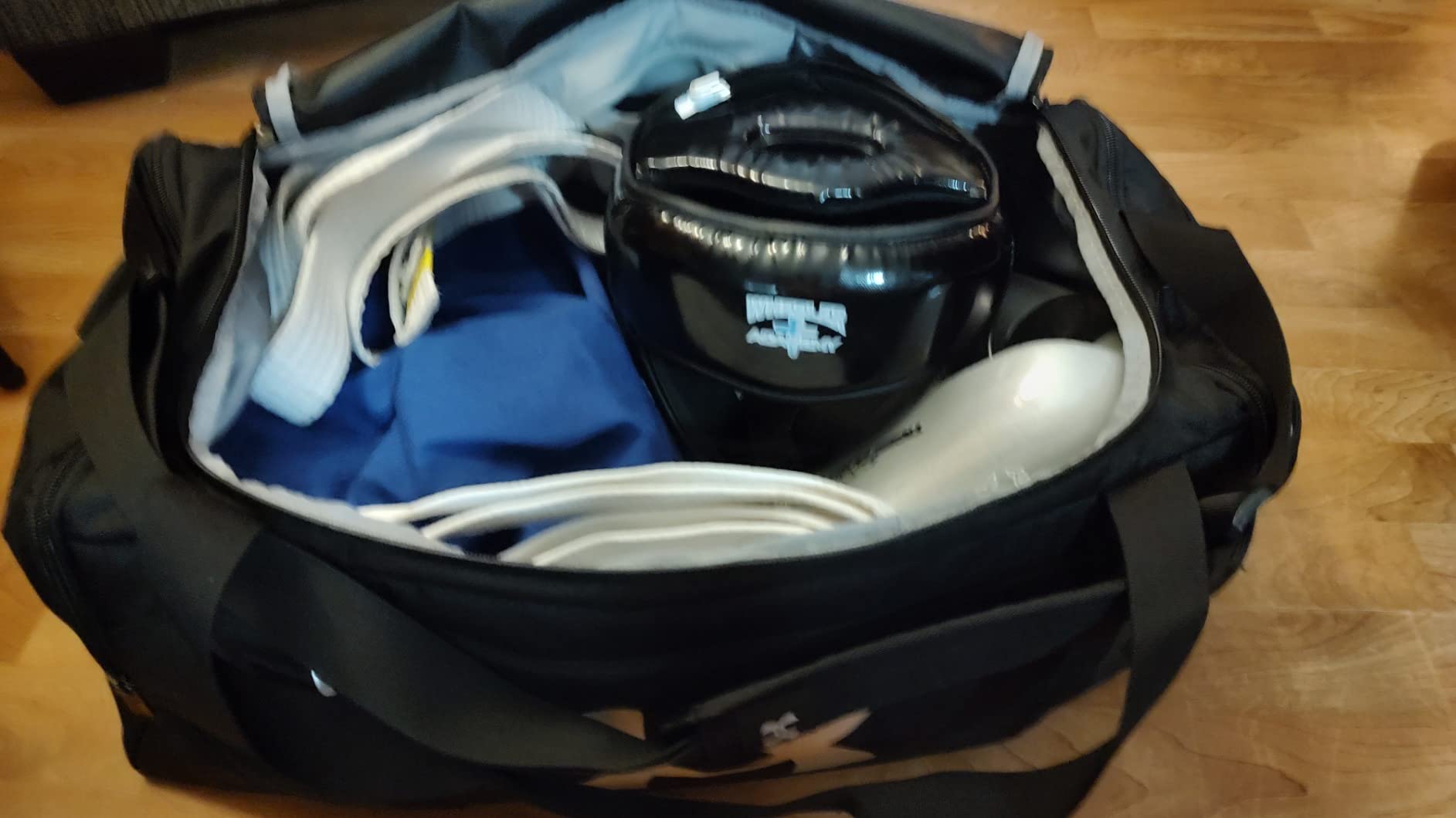 Under Armour Undeniable 5.0 Duffle customer photo 1