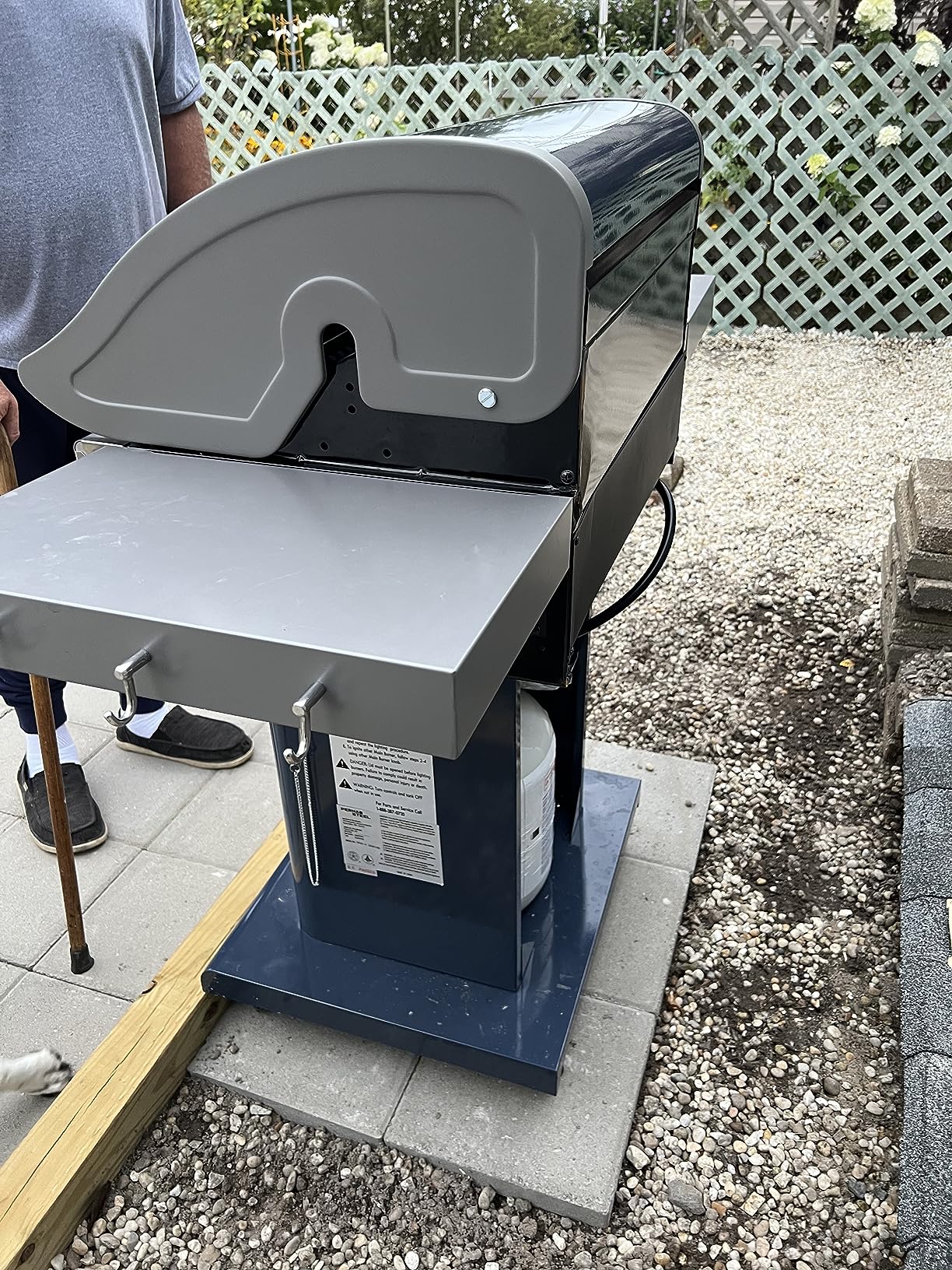 Permasteel 3-Burner Propane Gas Grill, 30,000 BTUs BBQ Grill with Cast Iron Grates, Foldable Side Tables & Tool Hooks, Outdoor Grill, Azure customer photo 2