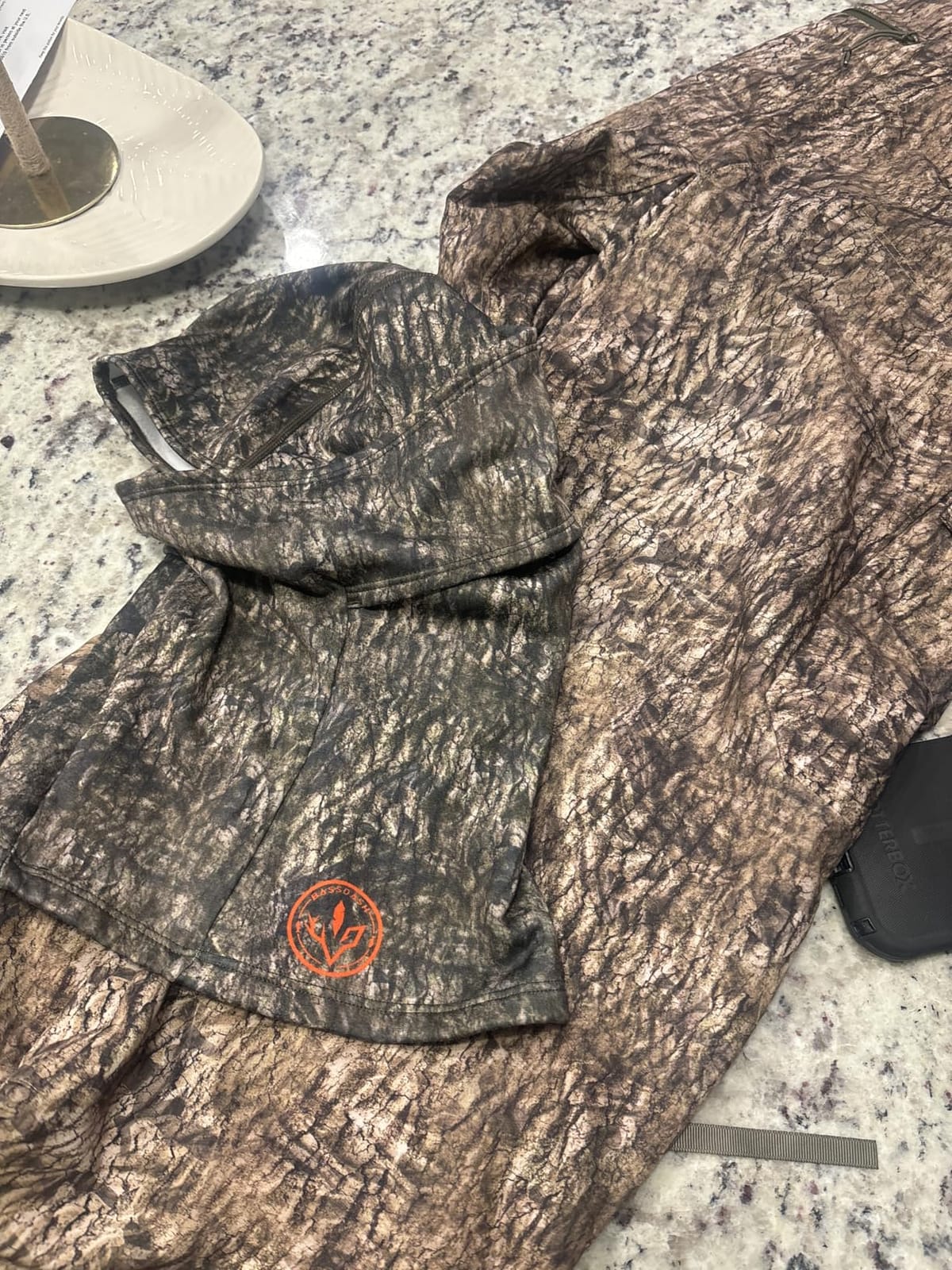 BASSDASH Invis Men's Stretch Hunting Pants Water Resistant Camo Fishing Pant customer photo 2