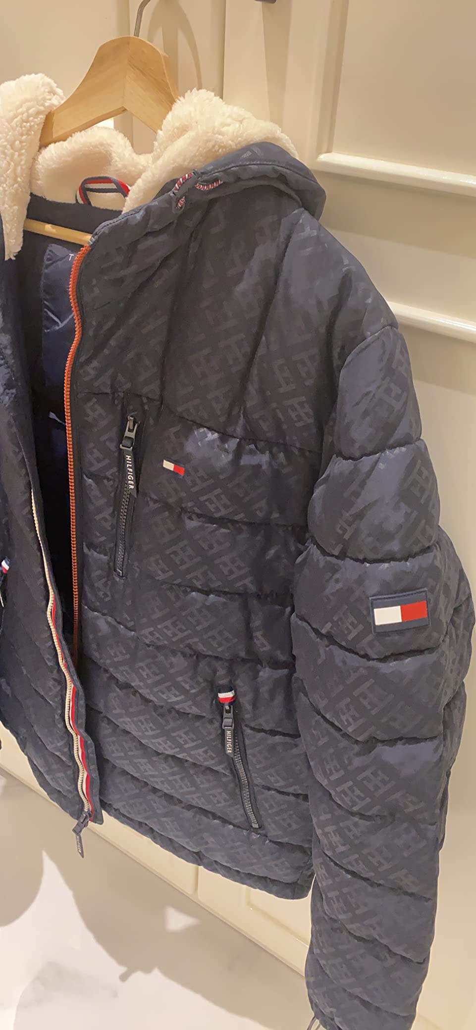 Tommy Hilfiger Men's Midweight Sherpa Lined Hooded Water Resistant Puffer Jacket customer photo 1