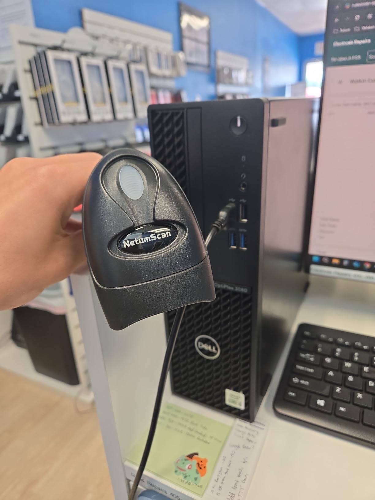 NetumScan USB 1D Barcode Scanner, Handheld Wired CCD Barcode Reader | Supports Screen Scan UPC Bar Code Reader for Warehouse, Library, Supermarket Plug and play via 1.8m USB cable customer photo 1