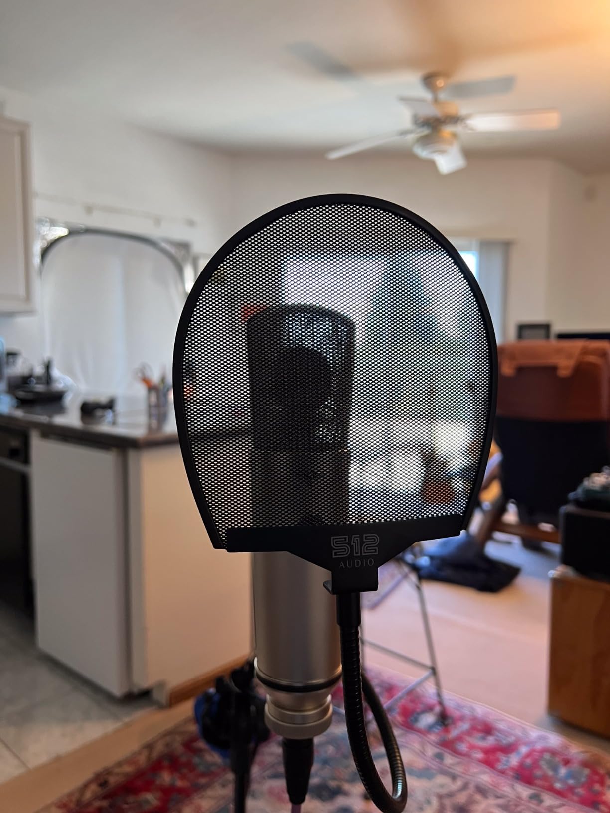 512 Audio by Warm Audio 512-POP Professional Metal Pop Filter w Gooseneck Clamp customer photo 2