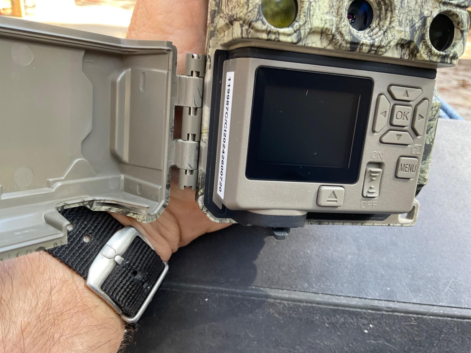 Bushnell Core DS-4K No Glow Trail Camera | Hunting Game Camera with 4K Video and 32MP Images customer photo 1