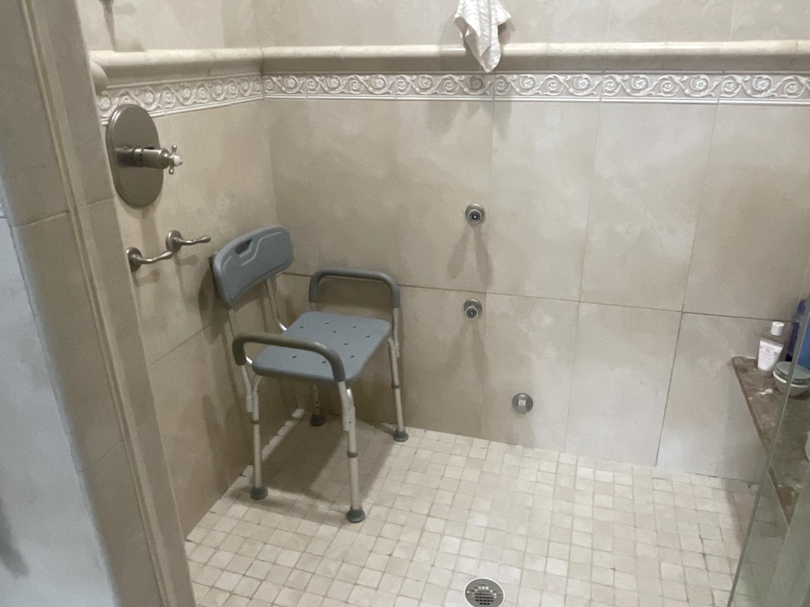Medline Shower Chair with Backrest and Padded Armrests - 350 lb. capacity, Bath Bench, Seat, Stool for Independent Adult, Seniors, Elderly & Disabled Patients customer photo 2