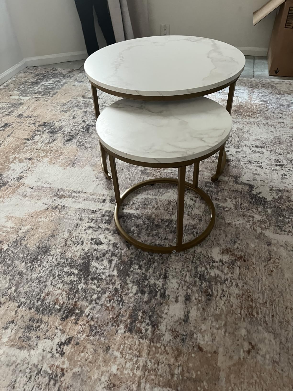 aboxoo Coffee Table Nesting White Set of 2 Side Set Golden Frame Circular Round and Marble Pattern Wooden Tables, Living Room Bedroom Apartment Modern Industrial Simple Nightstand customer photo 2