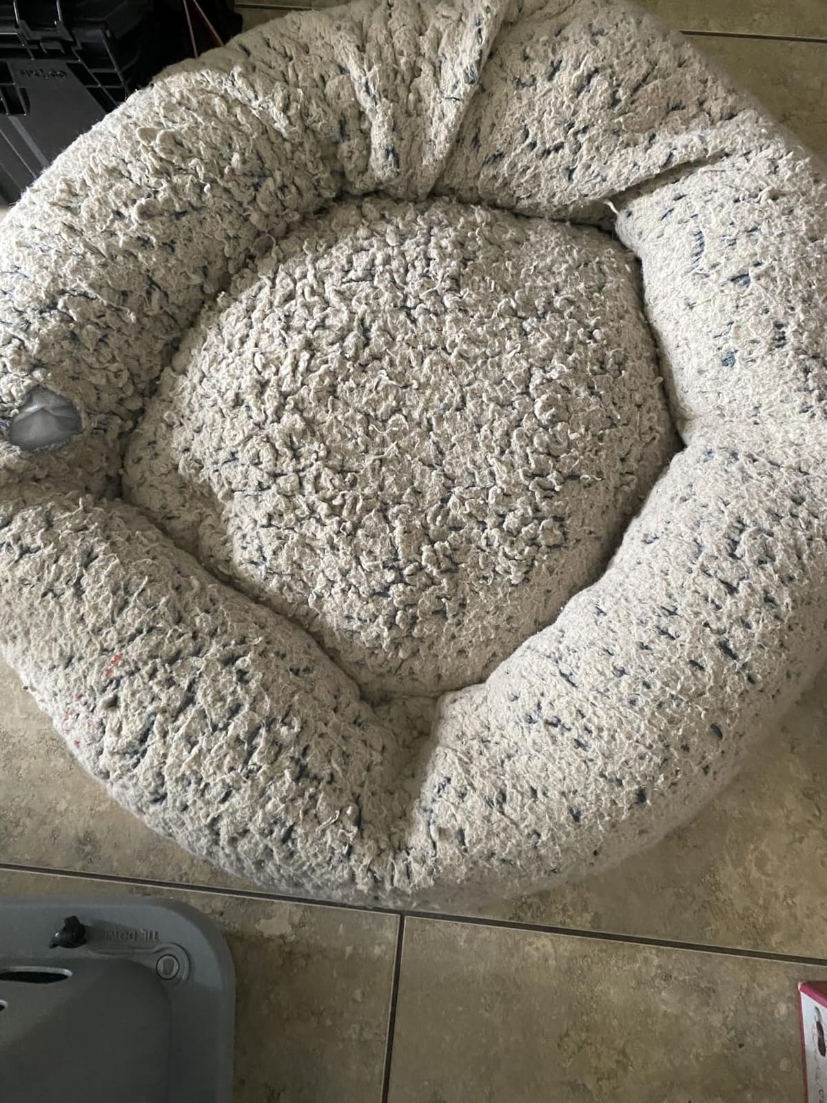 Best Friends by Sheri The Original Calming Donut Dog Bed for Medium Dogs up to 45 lbs, Lux Faux Fur, Mink Dark Gray, 30