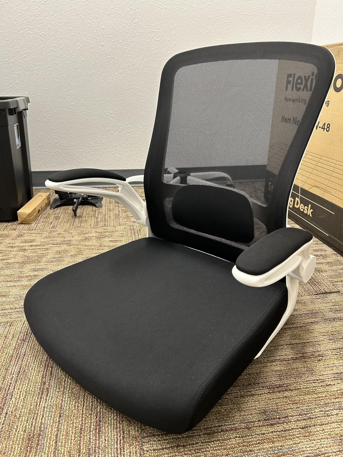 Ergonomic Office Chair w/Adjustable Lumbar, Flip Armrest, 135° Recline customer photo 2