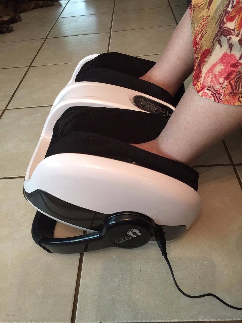 Cloud Massage Shiatsu Foot Massager with Heat, Standard Size, White | Deep Kneading & Compression, Adjustable Intensity, Multi-Mode Leg and Foot Massager with Remote Control, Anti-Slip Base customer photo 2