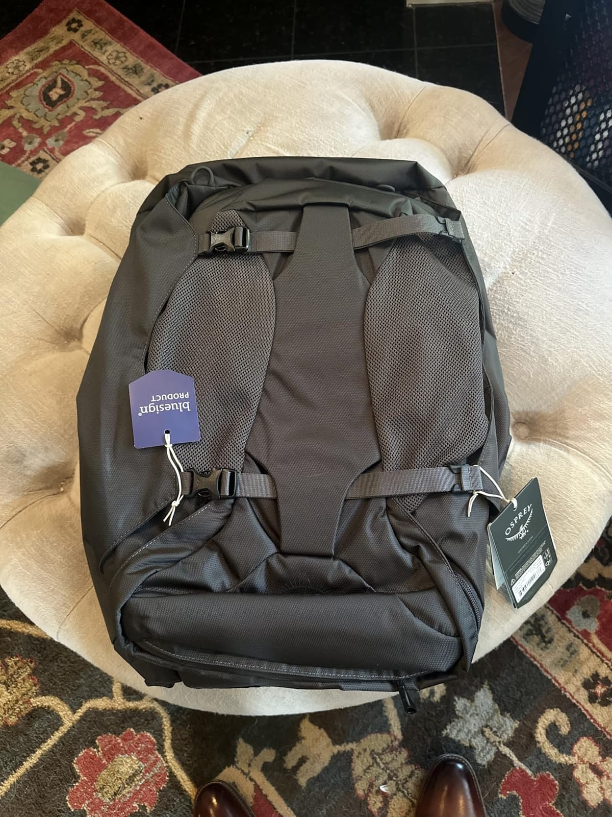 Osprey Farpoint 40L Men's Travel Backpack, Tunnel Vision Grey | carry on bag, laptop sleeve, flight friendly customer photo 1