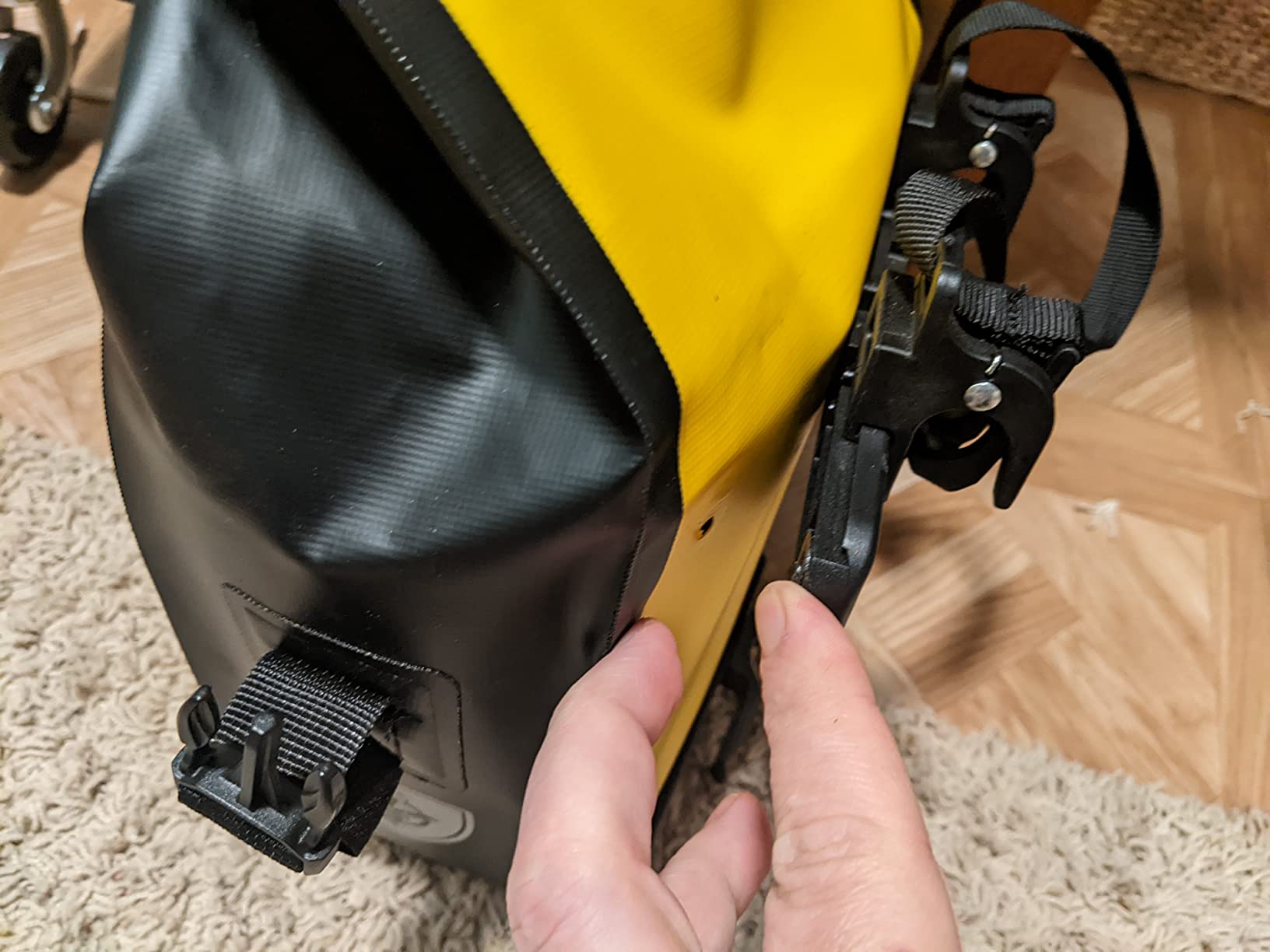 Rhinowalk Bike Pannier Bag 7L Waterproof Bicycle Rear Rack Bag with Shoulder Strap for Touring Cycling customer photo 1
