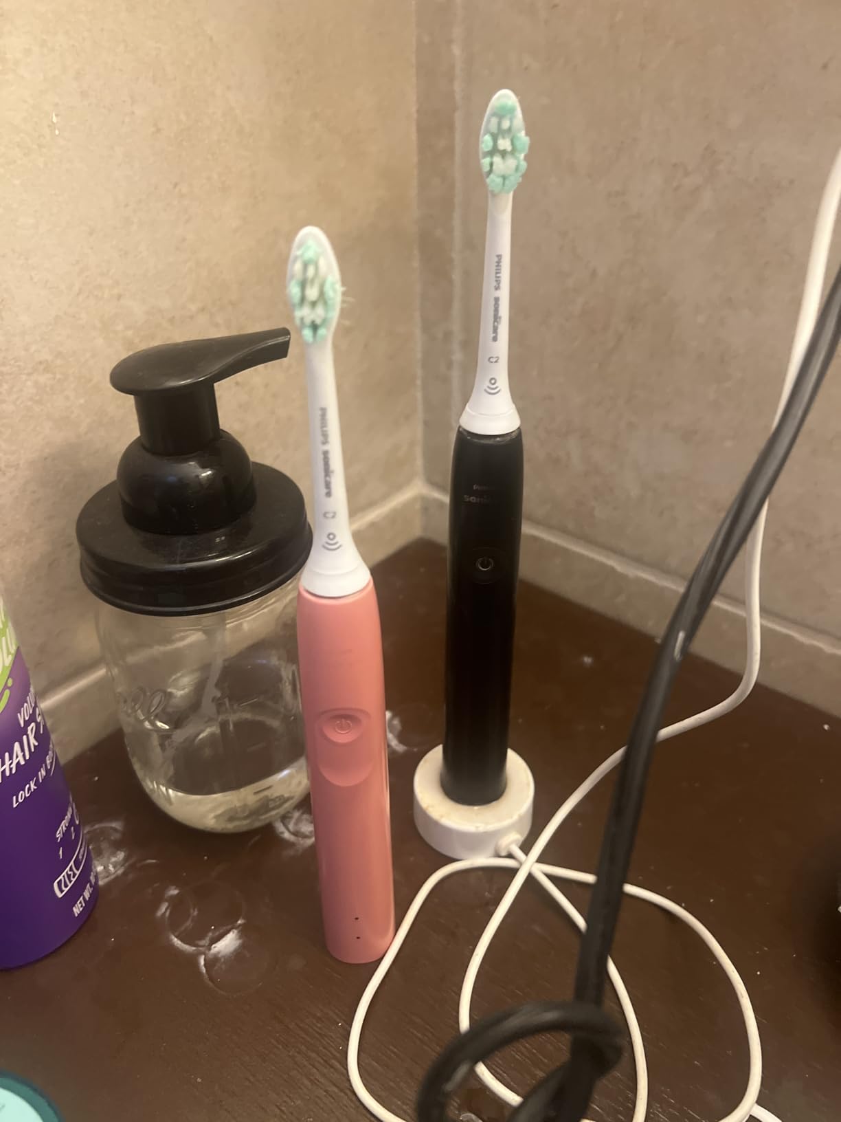 Philips Sonicare 4100 Series Electric Toothbrush - Sonic Toothbrush with Advanced Sonic Technology, Pressure Sensor, Two Intensity Settings, Smartimer & Quadpacer, Black, Model HX3681/24 customer photo 1